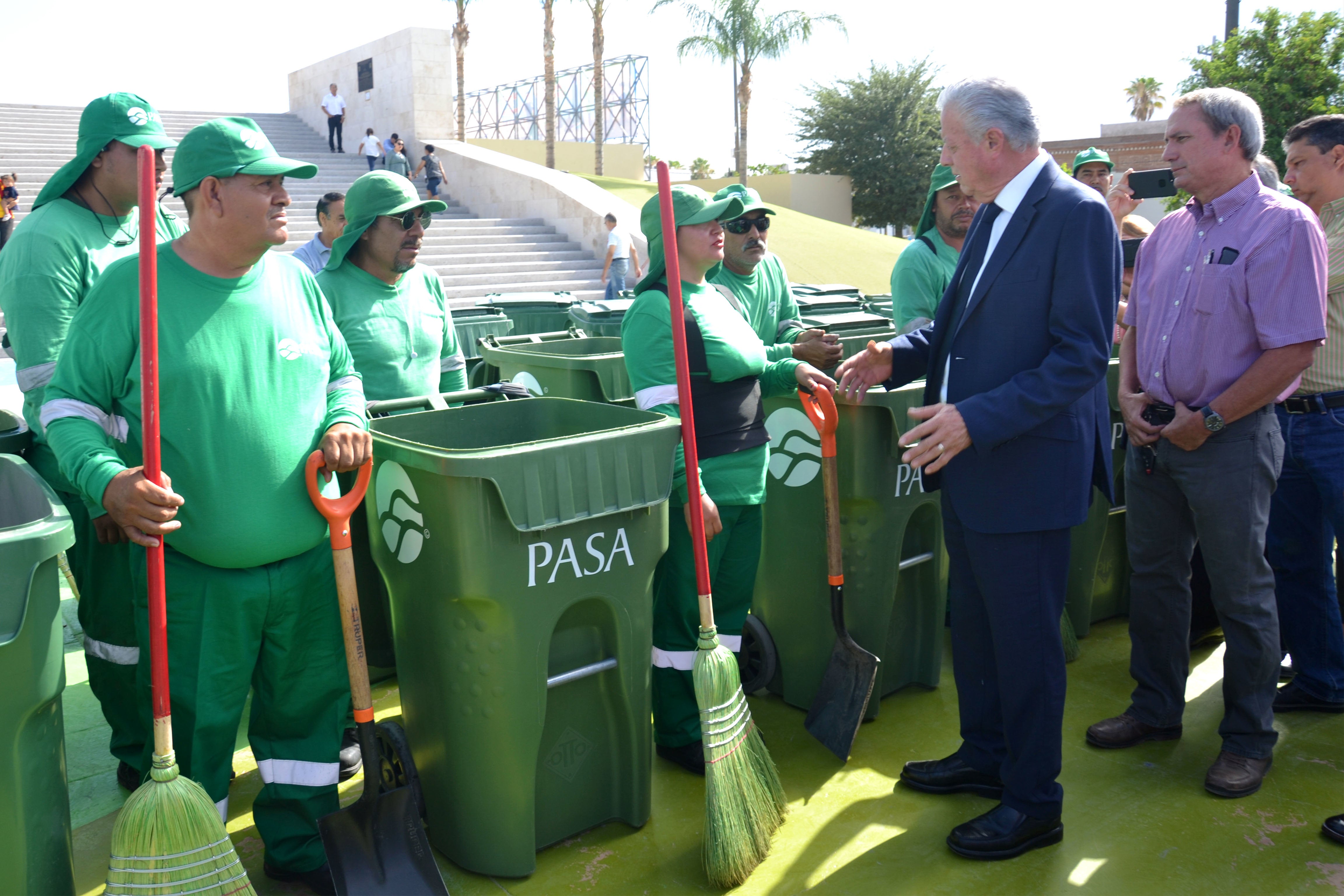 Torreon renews its cleaning equipment