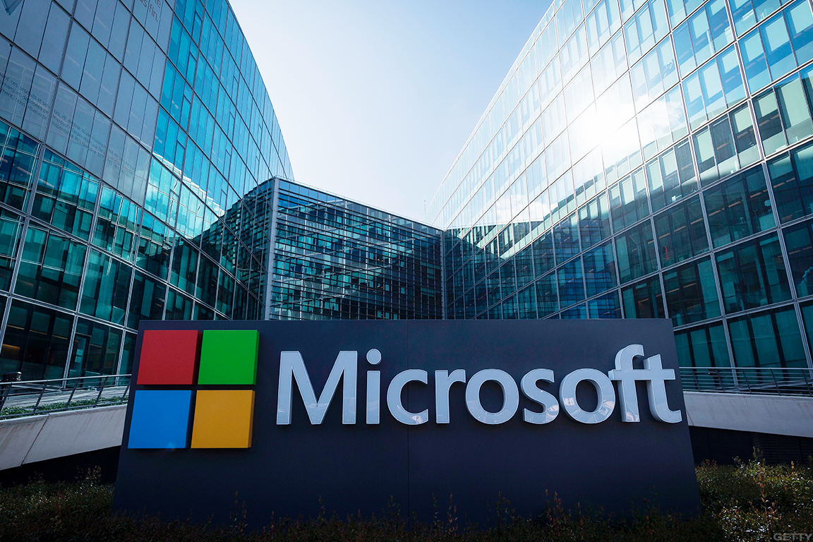 Microsoft will build three data centers in Arizona
