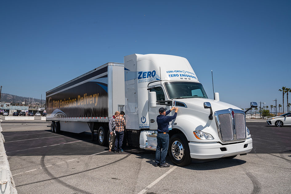 California leads state drive for zero-emission fleet transport