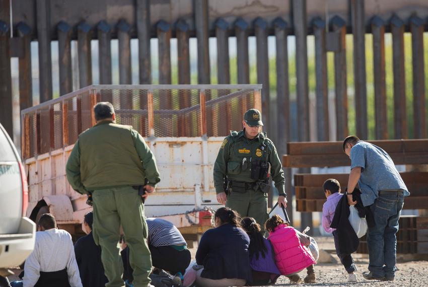 El Paso, Texas judge stops Gov. Greg Abbott’s actions to arrest migrants