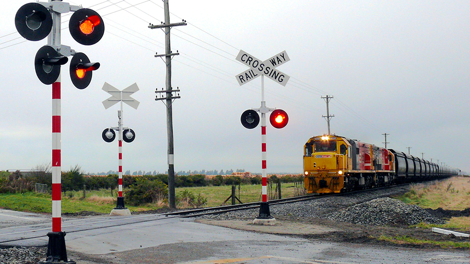 US$7.1 million to improve two rail crossings in Phoenix