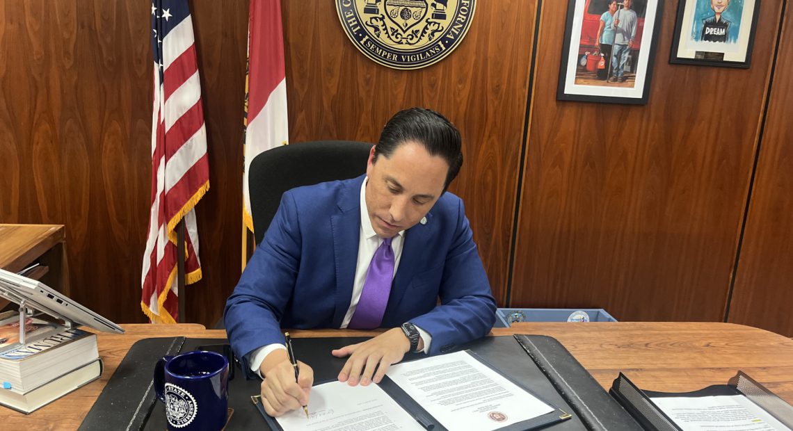 <strong>New parental leave benefits package approved in San Diego</strong>