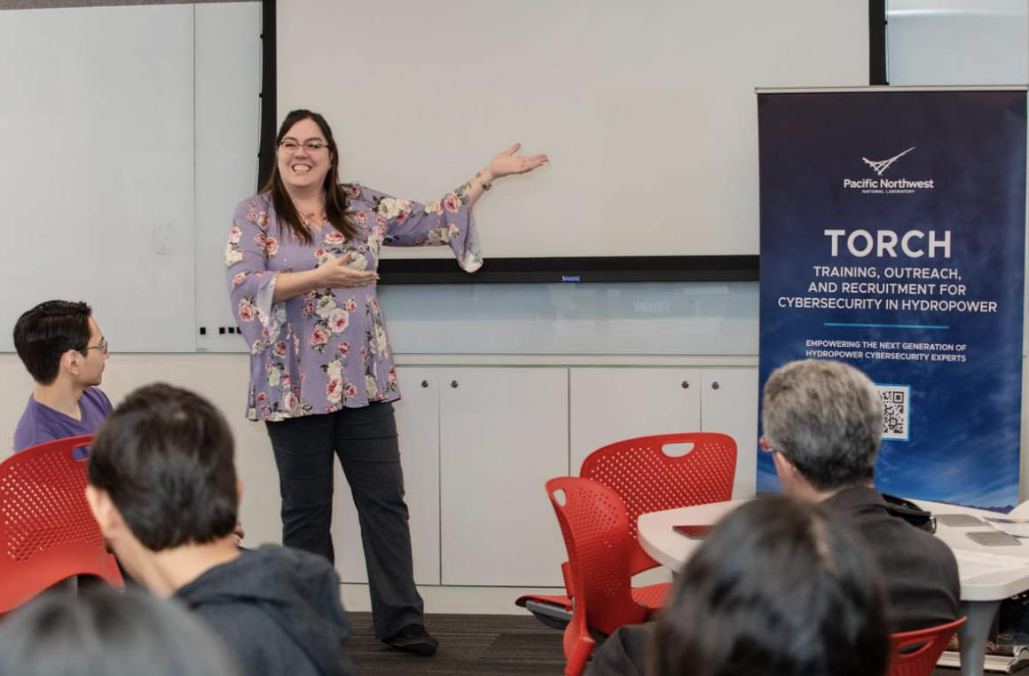 <strong>UTEP trains next generation of hydroelectric cybersecurity experts</strong>