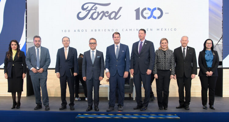 States recognize Ford’s role in Mexico’s automotive industry