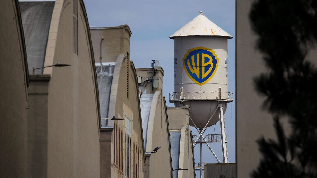 The Incorporation of Warner Bros. Discovery with Paramount may take longer than companies expect